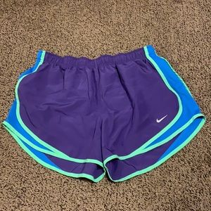 nike tempo running shorts